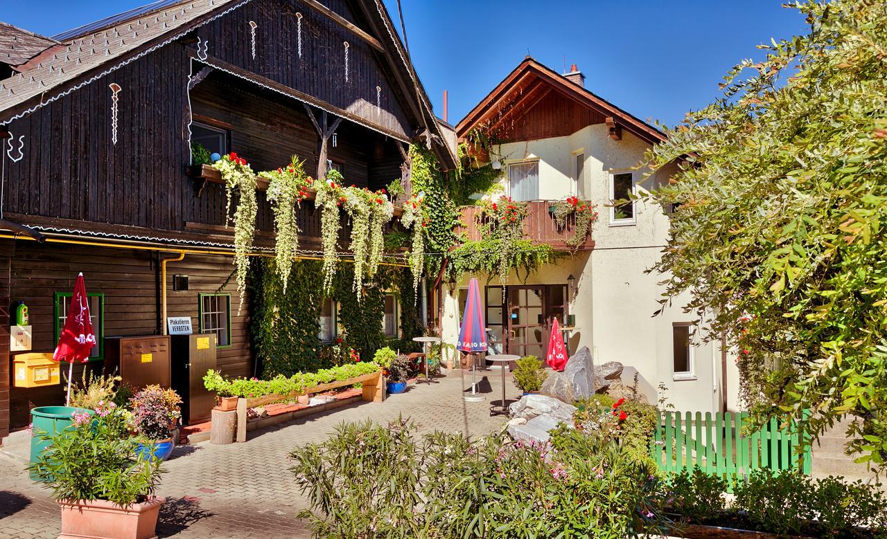 Gasthof Kranerwirt Lannach Exteriör bild